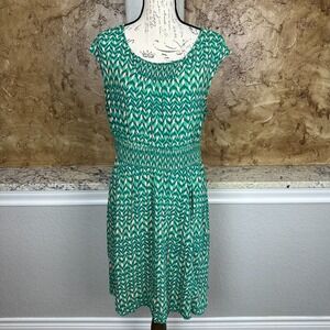 Maeve Anthropologie Evaline Dress Womens M‎ Fit And Flare A Line Smocked Green